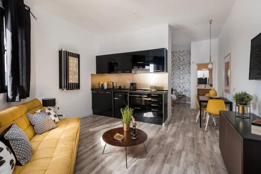 Апартаменты Apartamento La Avenida De Аринага Экстерьер фото