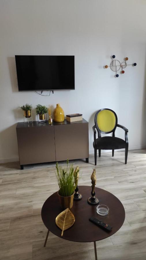 Апартаменты Apartamento La Avenida De Аринага Экстерьер фото