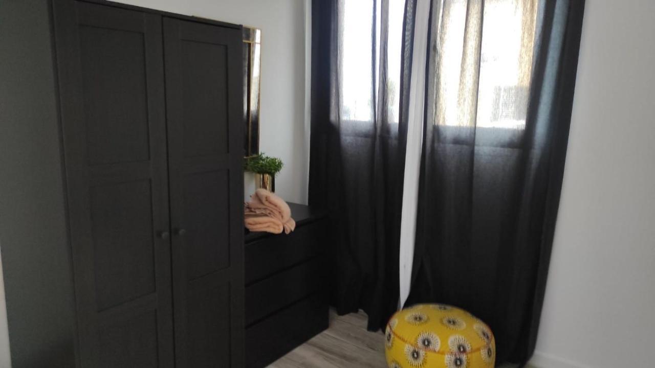 Апартаменты Apartamento La Avenida De Аринага Экстерьер фото